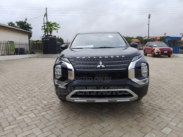 New Mitsubishi Outlander 2022 Black - 1