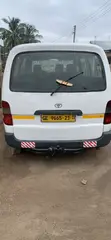Toyota HiAce 2005 White - 3