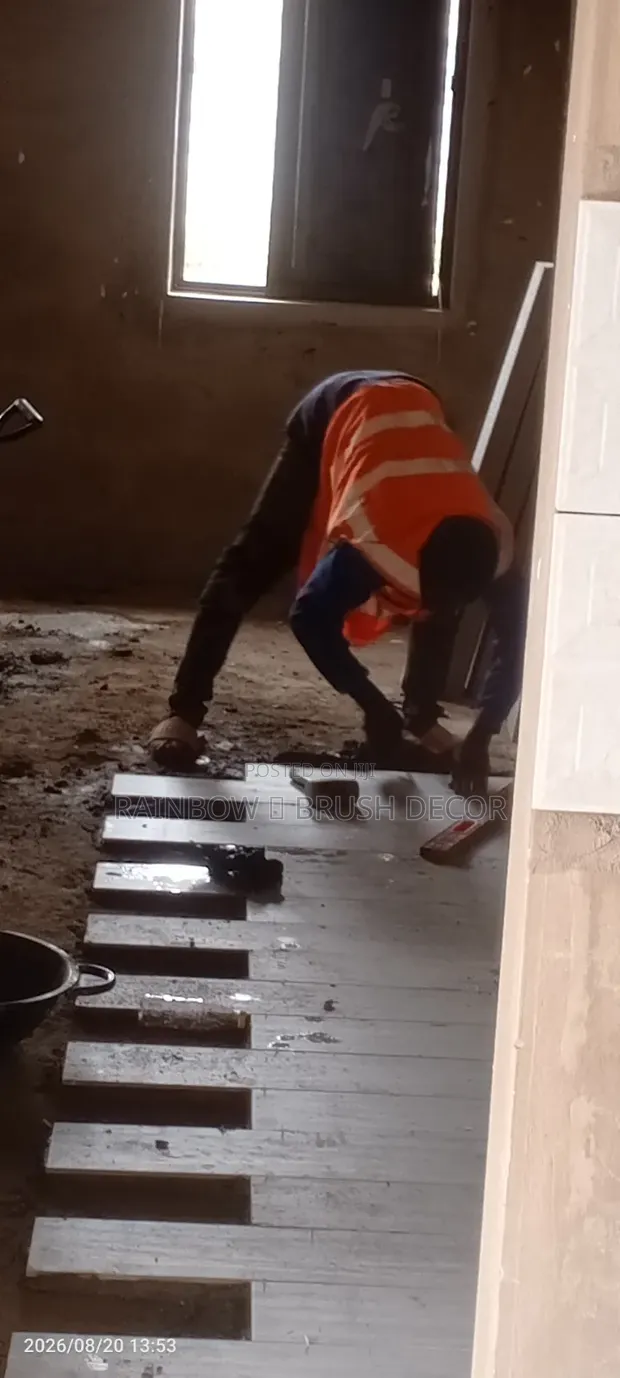 Fast Tiles Specialist - Swimming Pool, Washroom, Kitchen Tiling - 1