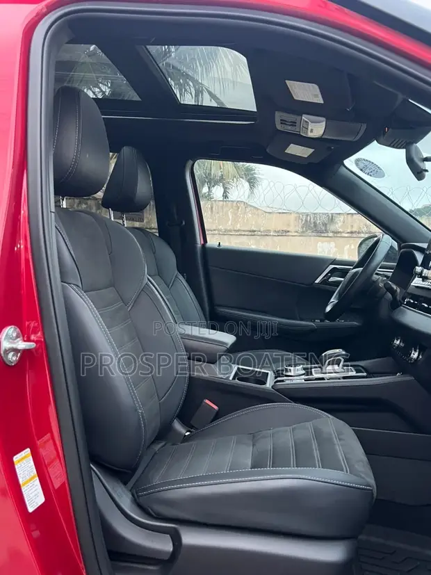 Mitsubishi Outlander Sport Trail Edition 2024 Red - 1