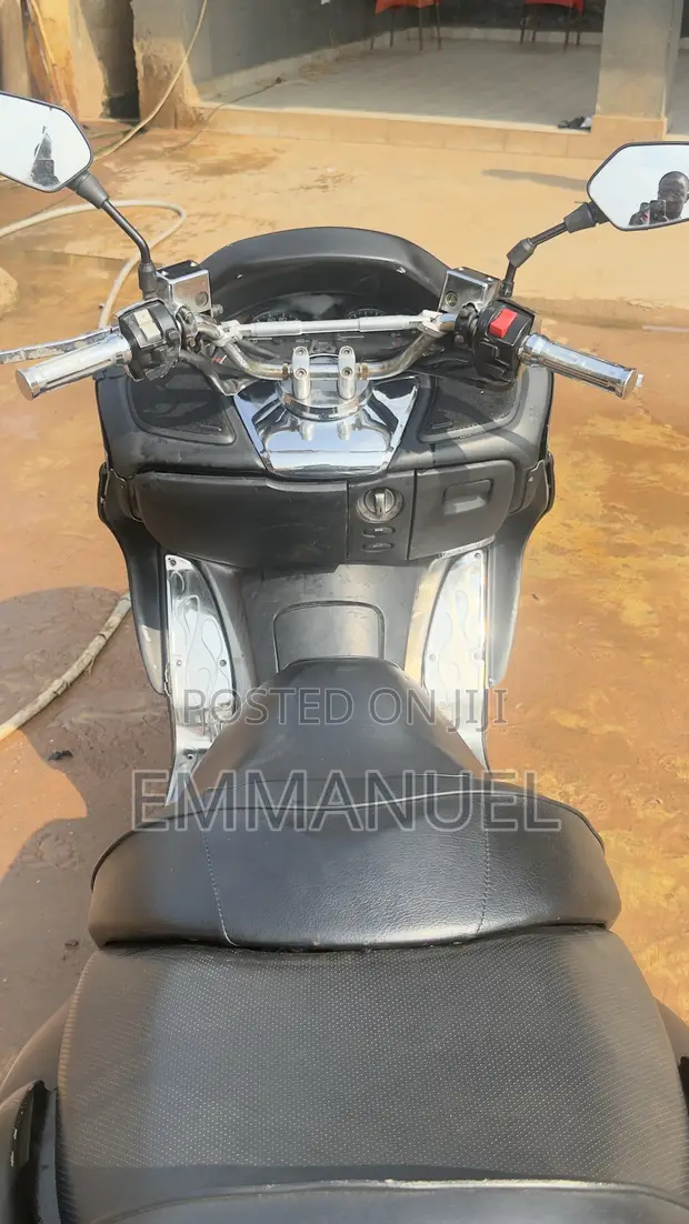 Honda Forza 2007 Scooter - 1