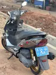 Piaggio Scooter 2018 - Brown - 3
