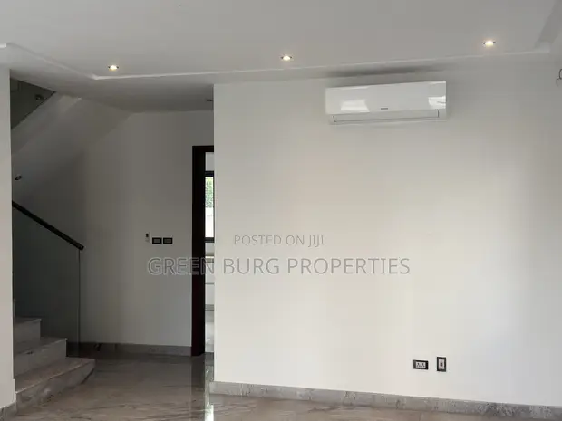 5 Bedroom House for Rent in East Legon - 1