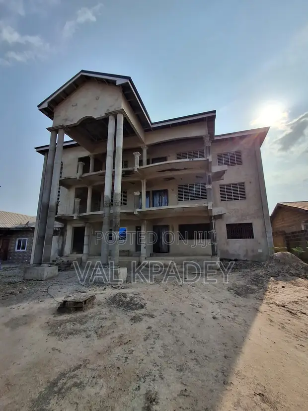 Six 2-Bedroom Apartments with Shops for Sale in Ofankor - 1