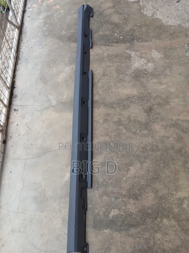Toyota Highlander Grand Running Boards - 1