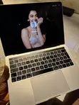 Apple MacBook Pro 2017 16GB RAM, 512GB SSD - 4