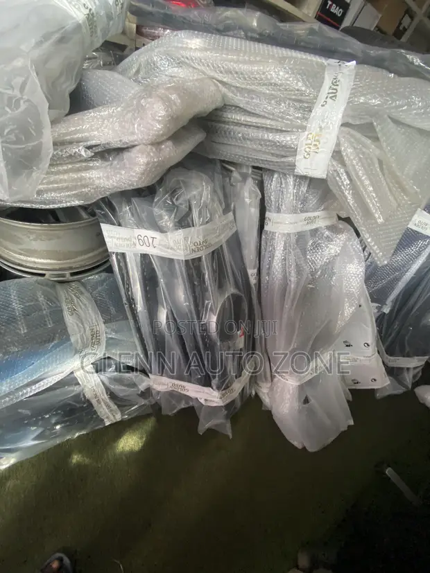 Mercedes-Benz Bumpers and Grills - 1