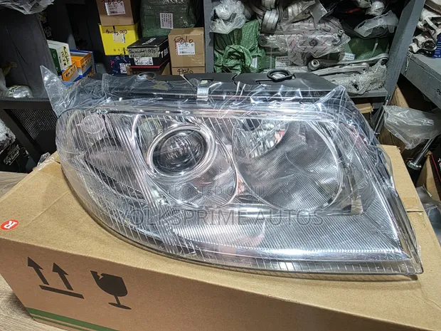 Headlight for VW Passat B5 (2000-2004) - 1