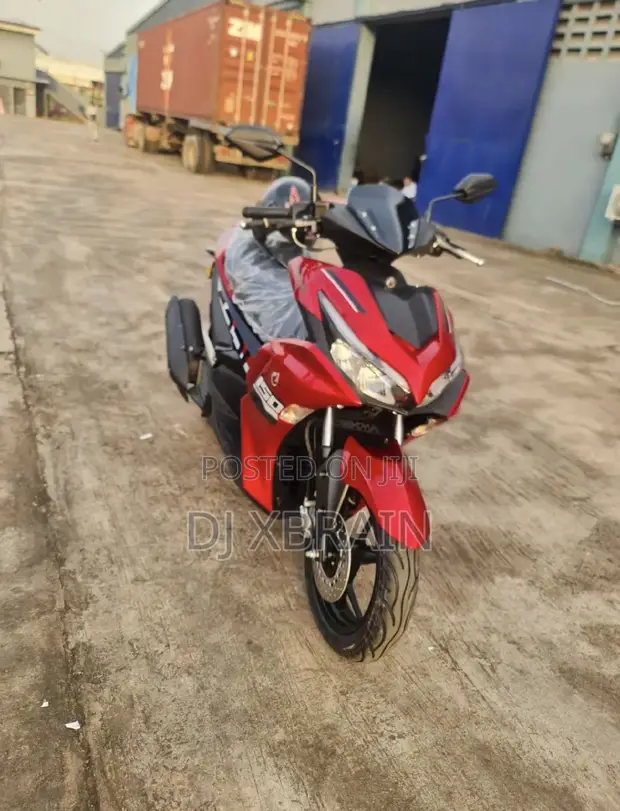 New Sonlink SL150-T 2026 Red Scooter - 1