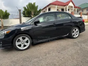 Toyota Corolla S 2013 Black