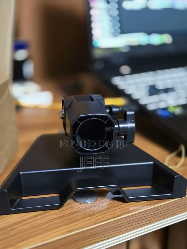 Starlink Standard Pole Mount - Brand New - 1