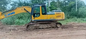 XCMG 215 Excavator
