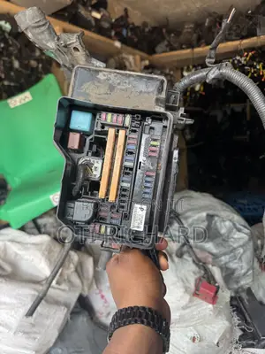 Home Used Toyota Highlander 2011-13 Complete Fuse Board