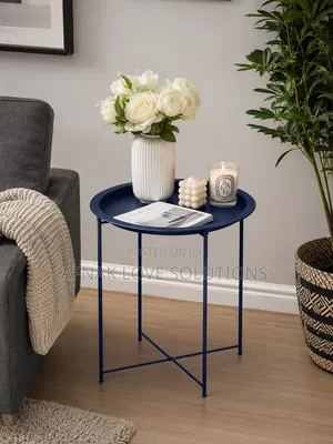 Modern Nordic Minimalist Round Accent Table