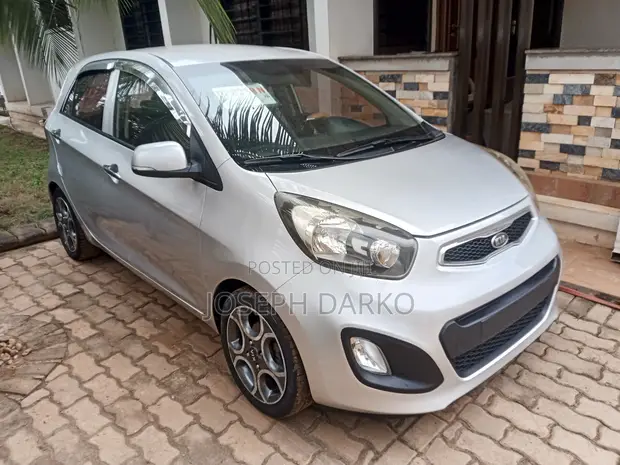 Kia Morning 2014 Silver - 1