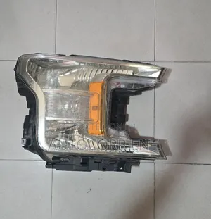 2018-2020 Ford F-150 Halogen Headlight (Left)