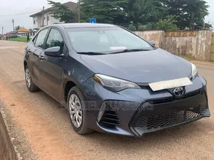 Toyota Corolla LE Eco 2018