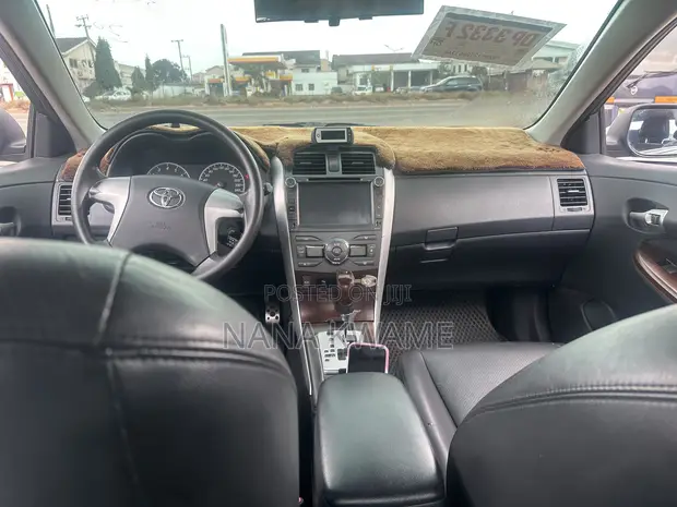 2013 Toyota Corolla L Sedan - 1