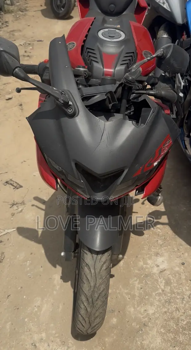 Yamaha R15 V3 2024 Red - 1