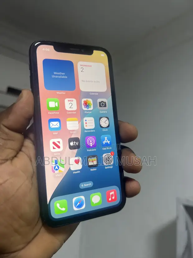Apple iPhone XR 64GB Black (USA Used) - 1