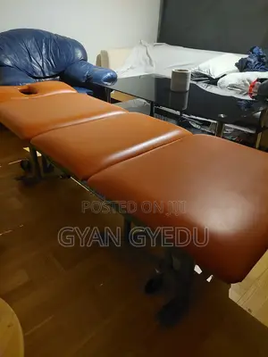 Heavy-Duty Massage/Therapy Bench - Adjustable
