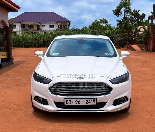 Ford Fusion SE 2013 White - 1