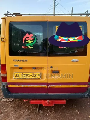 Ford Transit 2008 Bus - Yellow