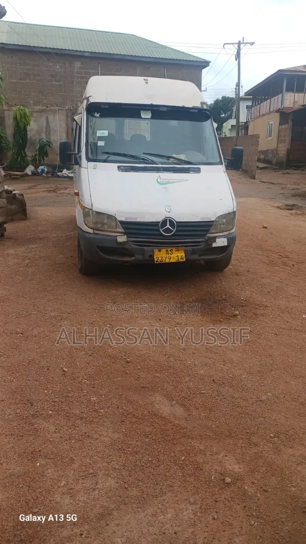 Mercedes-Benz Sprinter 2024 White - 1
