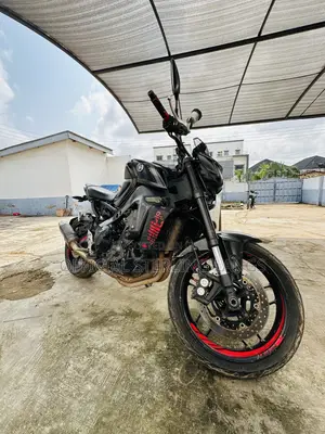 Yamaha 2023 Sport Bike - Black