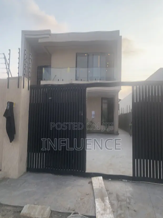 4 Bedroom House for Sale in Lakeside, East Legon - 1