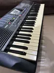 Yamaha PSR-220 Electronic Keyboard - 1