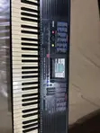 Yamaha PSR-220 Electronic Keyboard - 4