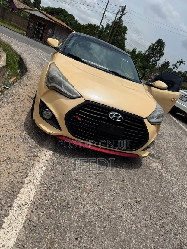 Hyundai Veloster 2015 Yellow - 1
