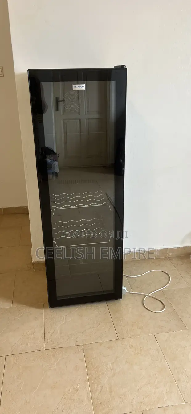 Nasco Display Fridge 200L - 1