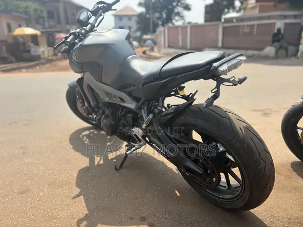 Yamaha MT-09 2016 Gray - 1