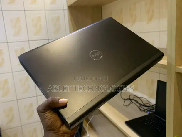 Dell Precision M4800 Laptop - Intel Core i7, 16GB RAM, 500GB HDD - 1