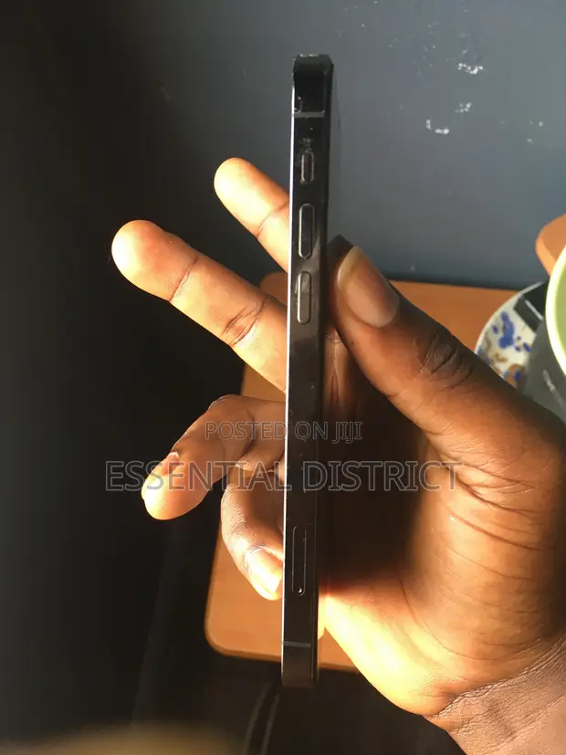Apple iPhone 12 mini 64GB Black - 1
