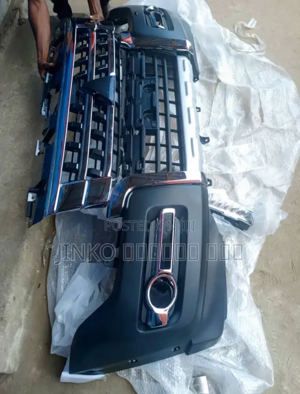 Mitsubishi Pajero 2015 Complete Front Bumper - 1