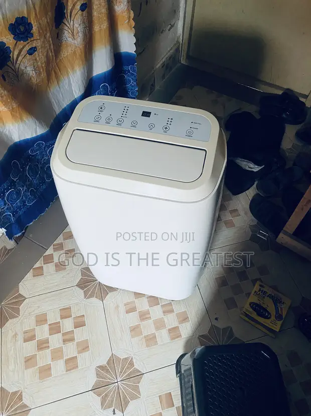 Electrolux 2.5HP Standing Air Conditioner - 1
