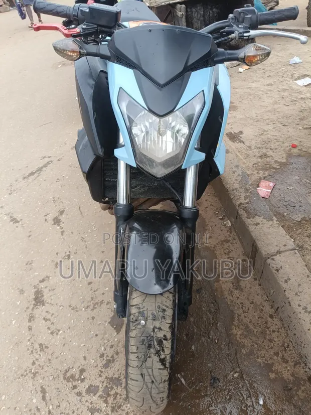 Honda CBX 2025 Blue - 1