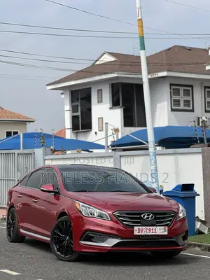 2017 Hyundai Sonata Sport 2.0T Sedan - Red
