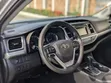 Toyota Highlander LE 2019 Silver - 3
