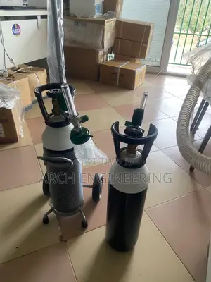 Complete Medical Oxygen Cylinder with Trolley (5L)