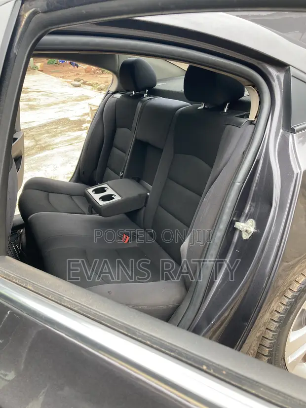 Chevrolet Cruze LS 2016 Black - 1