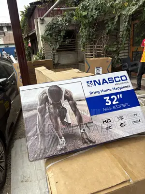 Super Classic Nasco 32" LED Digital Satellite TV (Black)