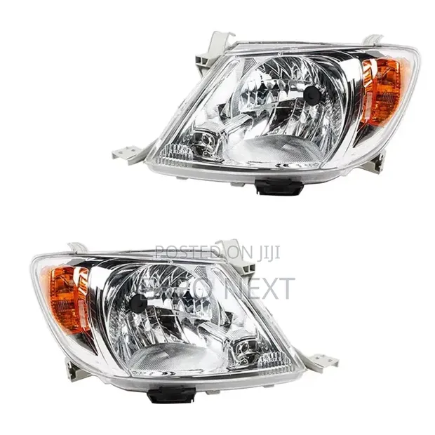 Toyota Hilux Vigo 2005-2008 Headlight - 1