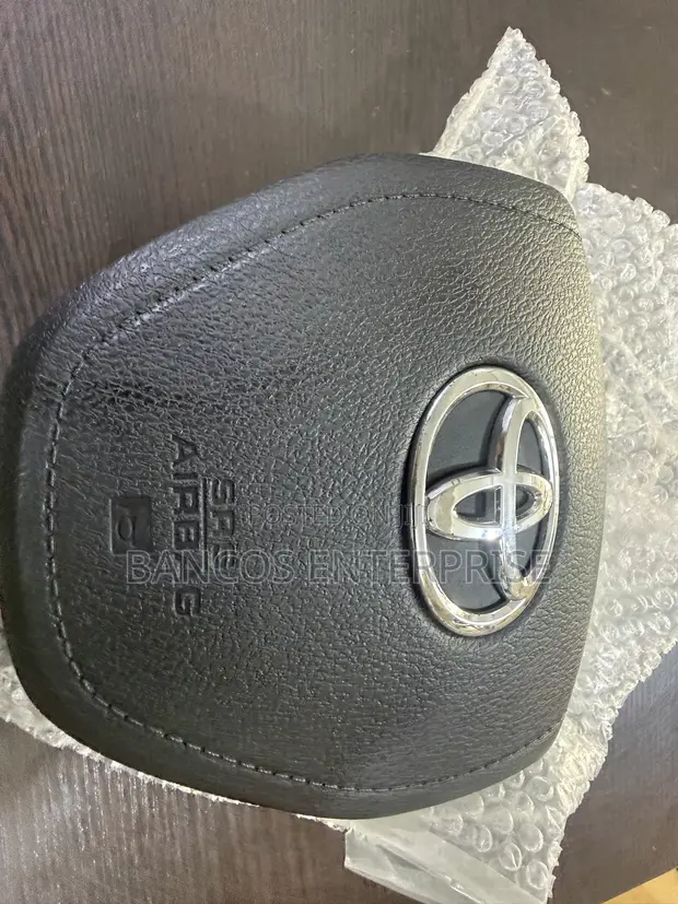Toyota Corolla 2014-2019 Airbag Cover - 1