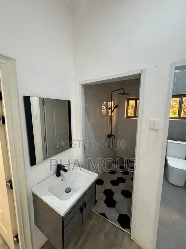 3 Bedroom Apartment for Rent in Achimota - 1