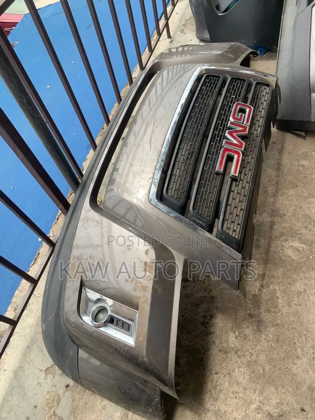 GMC Terrain Front Bumper (2010-2012) - 1