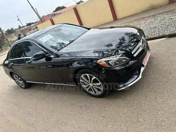 2016 Mercedes-Benz C300 Luxury 4Matic Sedan - 1